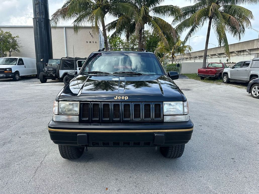 1995 Jeep Grand Cherokee Limited Edition image 3