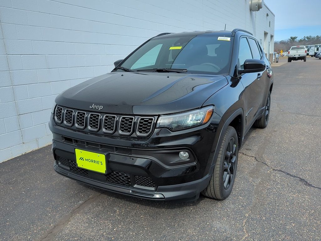 2024 Jeep Compass Latitude image 1