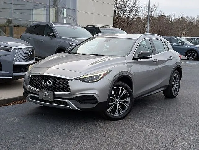 2017 Infiniti QX30