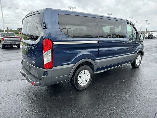 2018 Ford Transit XLT image 4