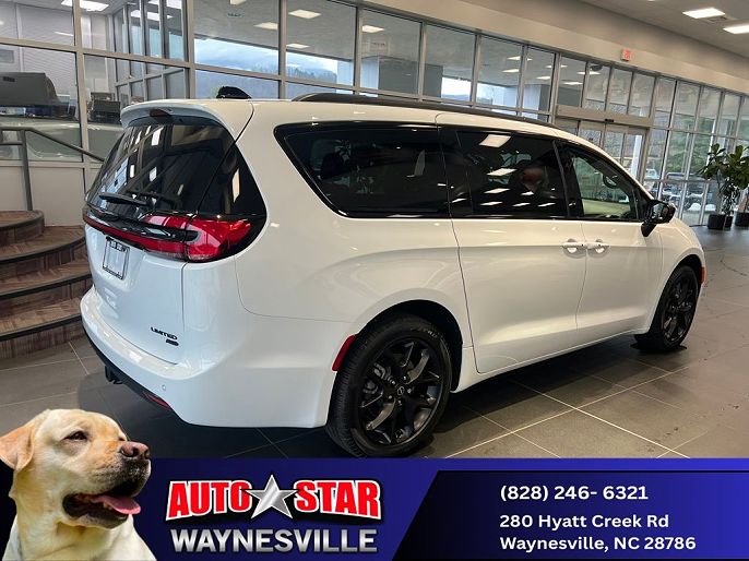 2026 Chrysler Pacifica