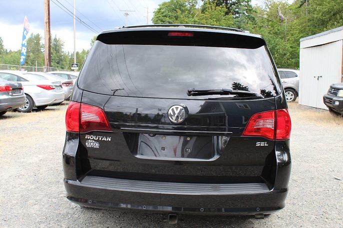 2010 Volkswagen Routan
