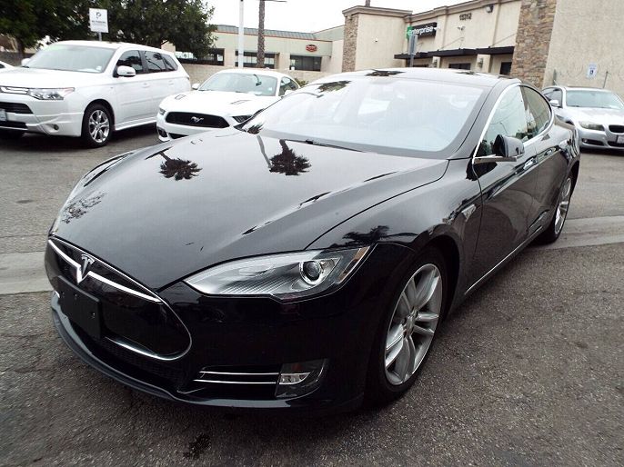 2014 Tesla Model S