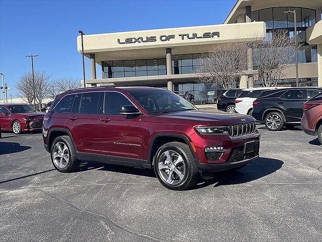 2022 Jeep Grand Cherokee