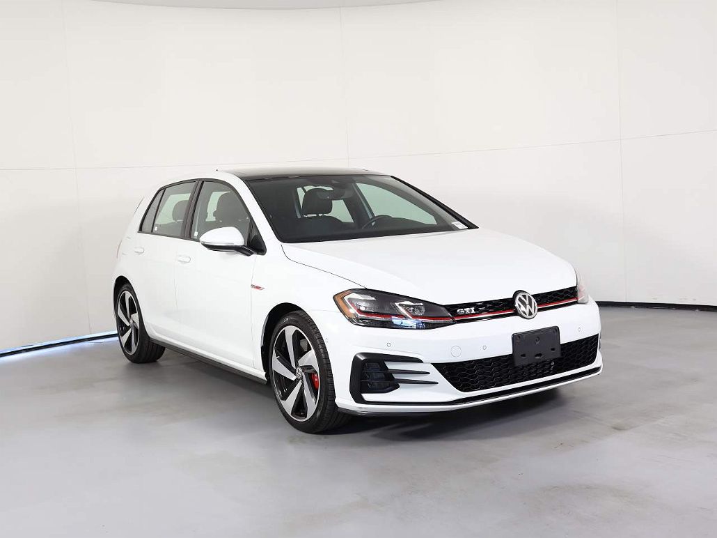 2018 Volkswagen Golf Autobahn image 4