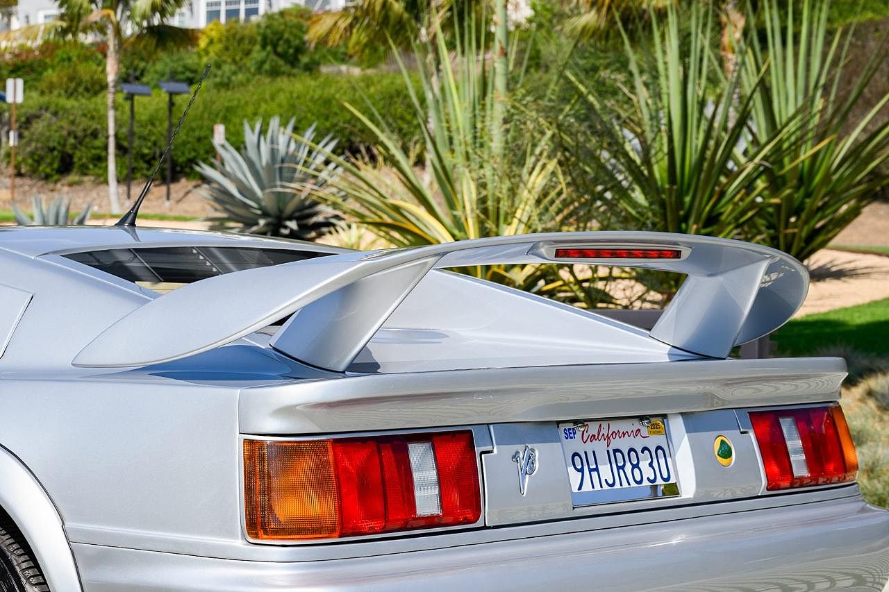 2000 Lotus Esprit