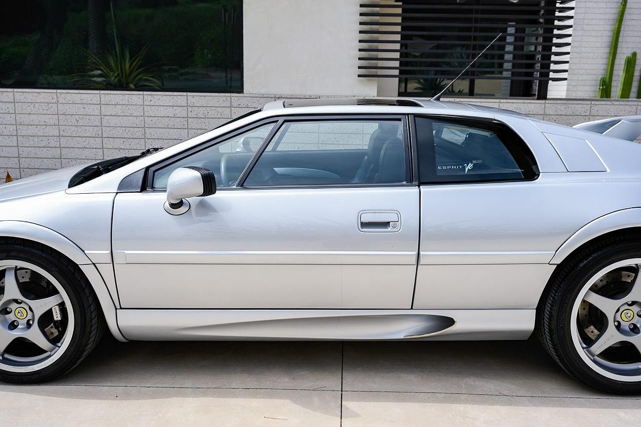 2000 Lotus Esprit