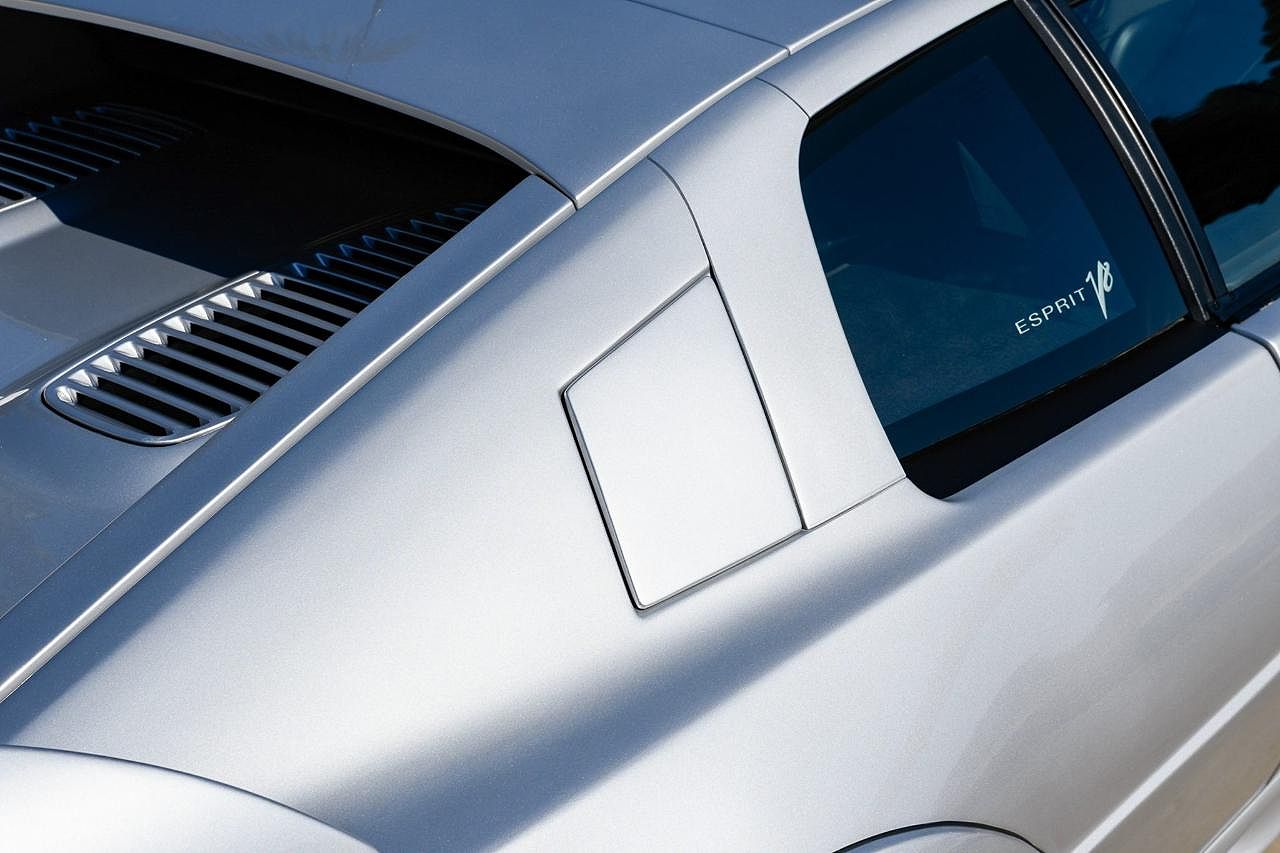 2000 Lotus Esprit