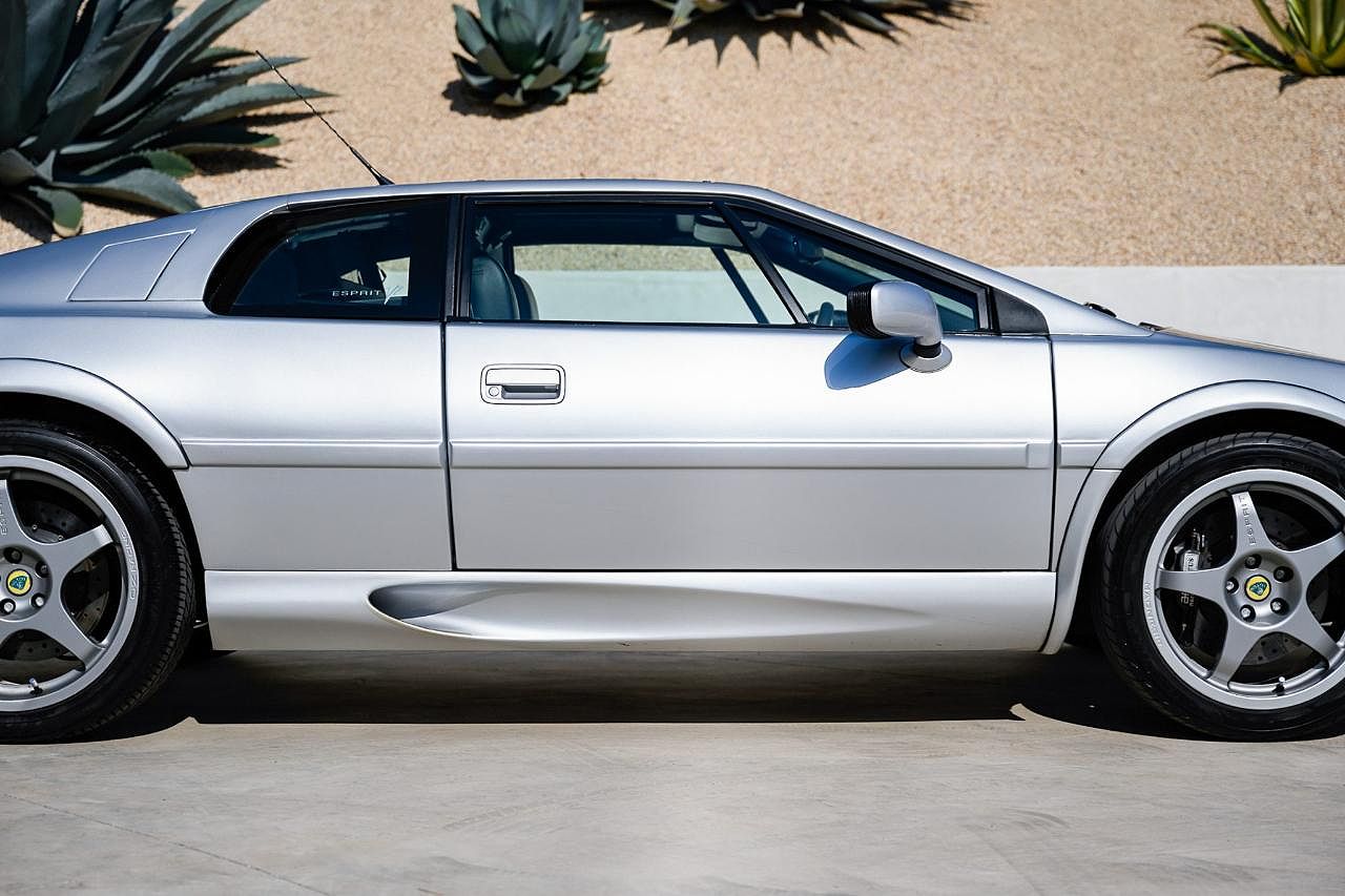 2000 Lotus Esprit