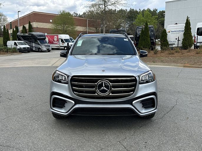 2026 Mercedes-Benz GLS