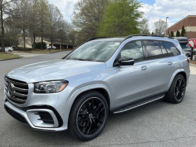 2026 Mercedes-Benz GLS