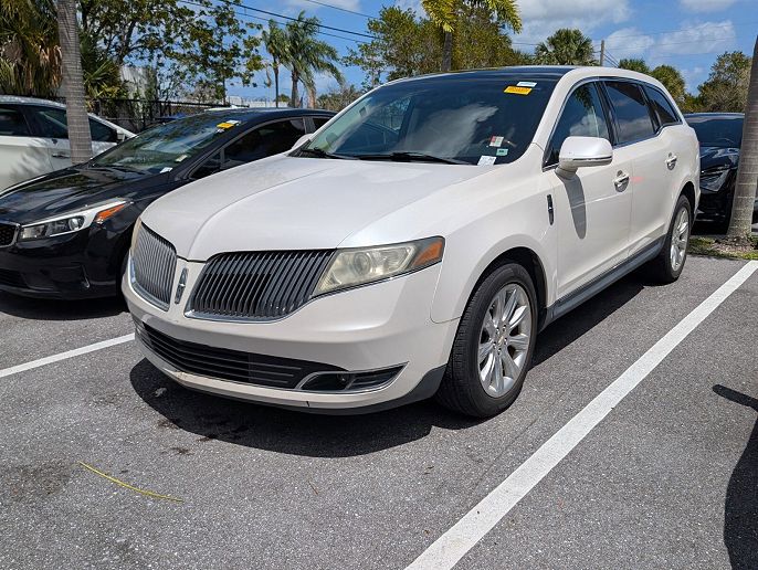 2013 Lincoln MKT