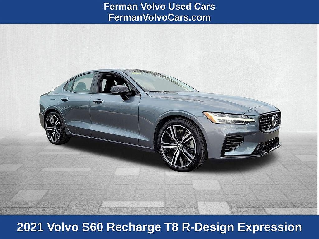 2021 Volvo S60 T8 R-Design image 0