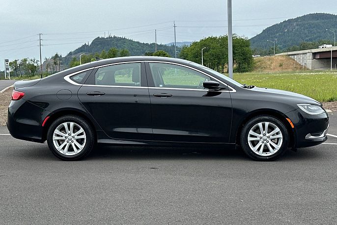 2015 Chrysler 200