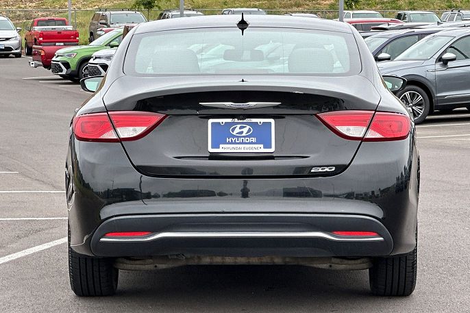 2015 Chrysler 200