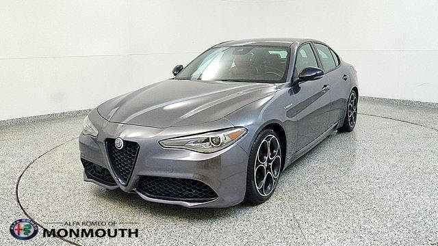2022 Alfa Romeo Giulia
