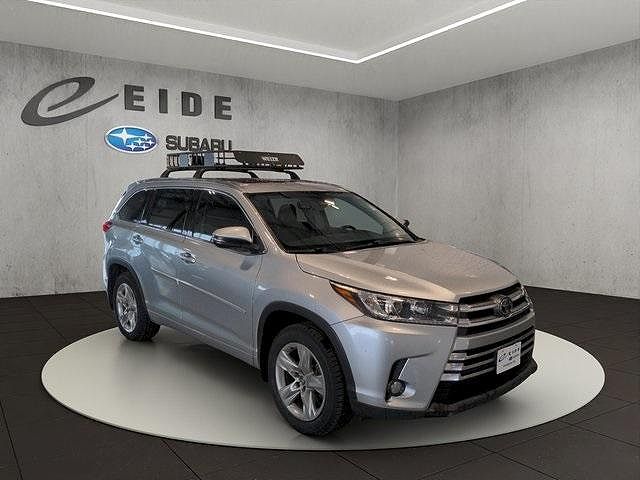 2017 Toyota Highlander