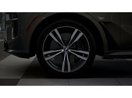 2026 BMW X7