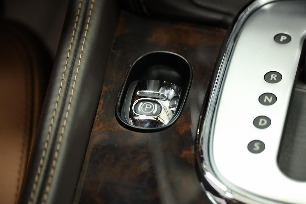 2012 Bentley Continental GT image 35