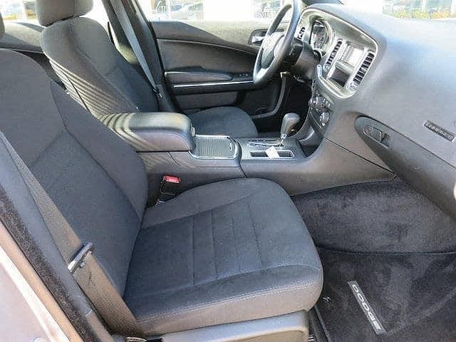 2014 Dodge Charger SE image 9