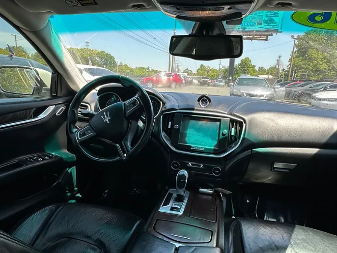 2014 Maserati Ghibli