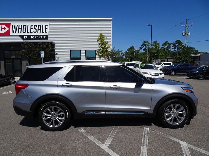 2021 Ford Explorer