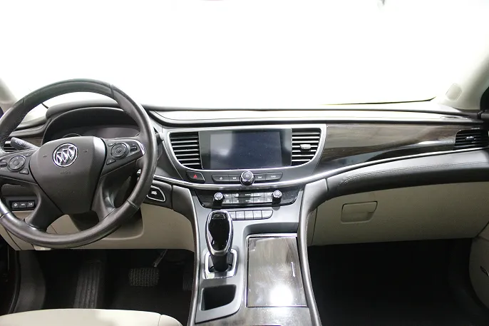 2017 Buick LaCrosse