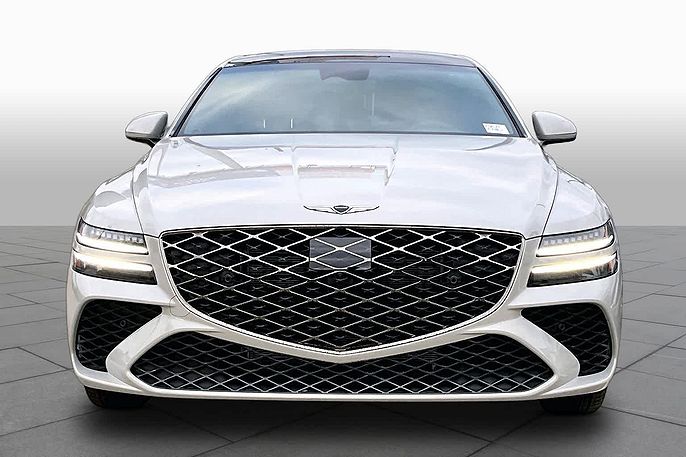 2027 Genesis G80