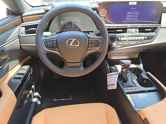 2025 Lexus ES