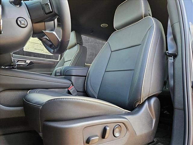 2025 Chevrolet Suburban