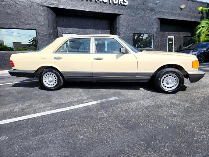 1981 Mercedes-Benz 300
