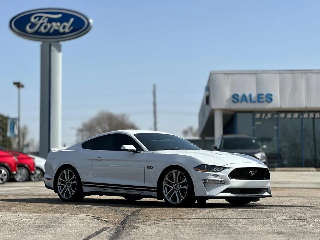 2020 Ford Mustang GT image 0
