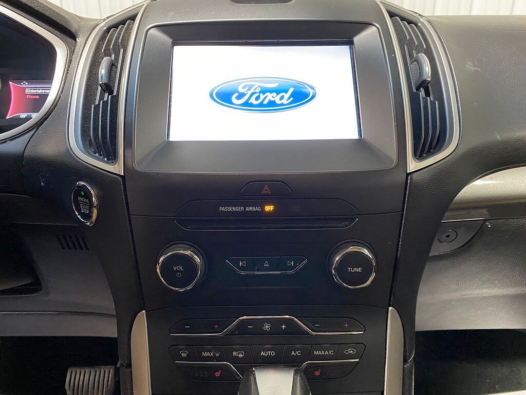 2015 Ford Edge SEL image 11