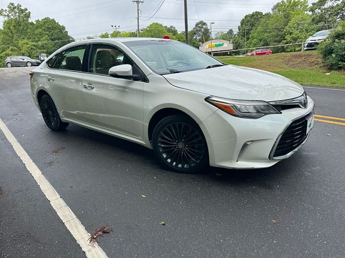 2016 Toyota Avalon