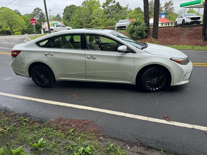 2016 Toyota Avalon