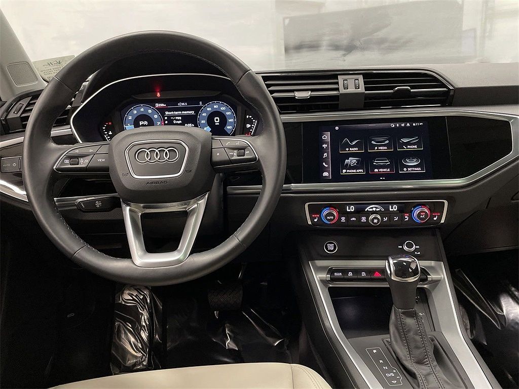2022 Audi Q3 Premium image 4