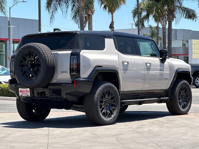 2026 GMC Hummer EV