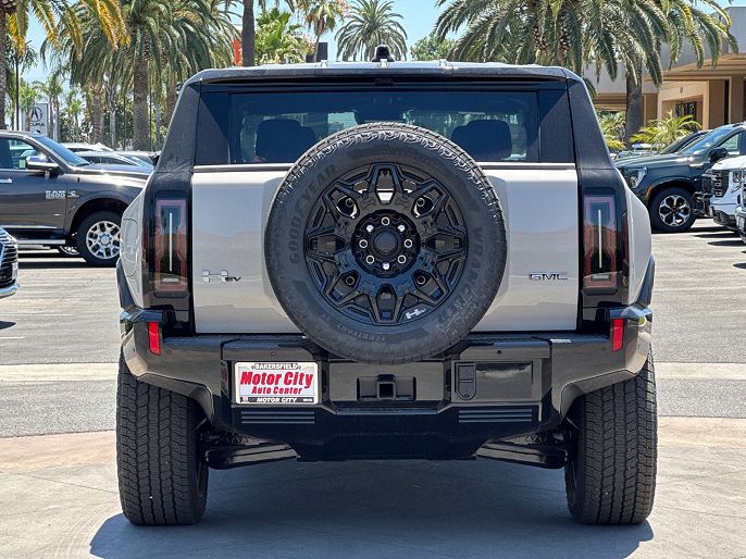 2026 GMC Hummer EV