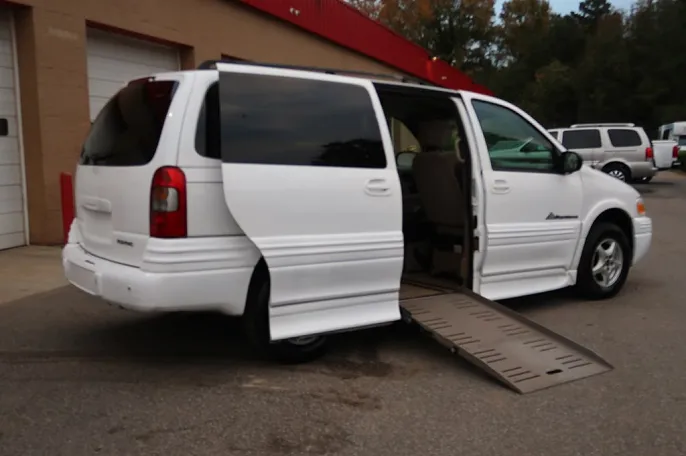 2005 Pontiac Montana