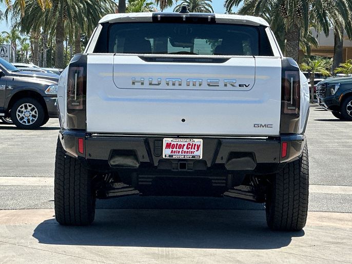 2026 GMC Hummer EV