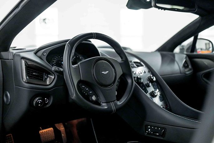 2016 Aston Martin Vanquish