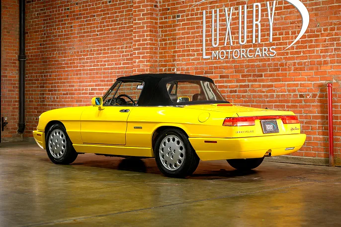 1992 Alfa Romeo Spider
