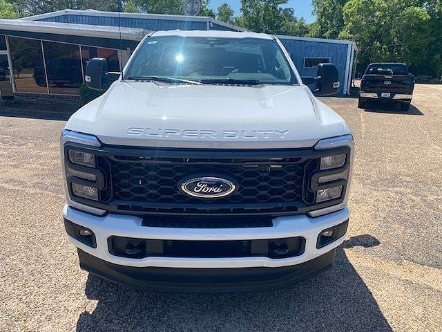 2025 Ford F-350