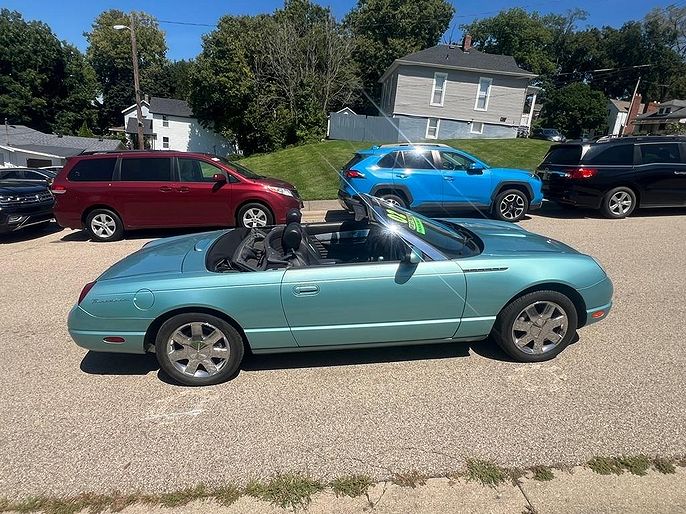 2002 Ford Thunderbird