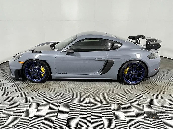2023 Porsche 718 Cayman