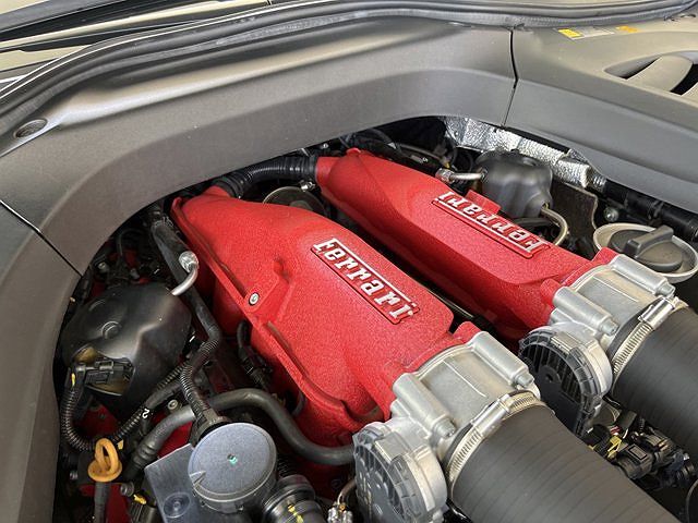 2018 Ferrari GTC4Lusso T image 12