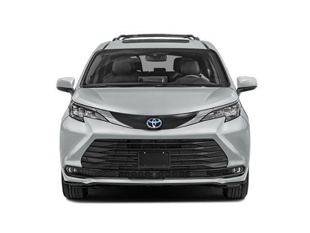 2025 Toyota Sienna