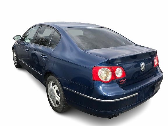 2007 Volkswagen Passat Value Edition image 4