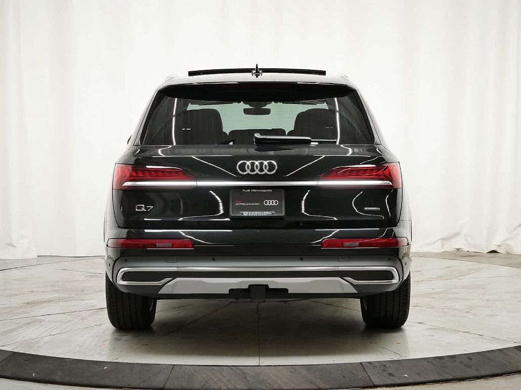 2023 Audi Q7 Premium image 4