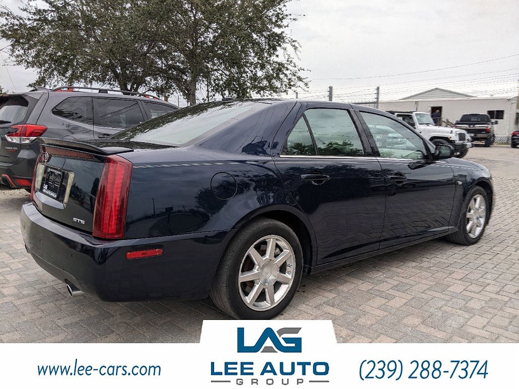 2005 Cadillac STS null image 3